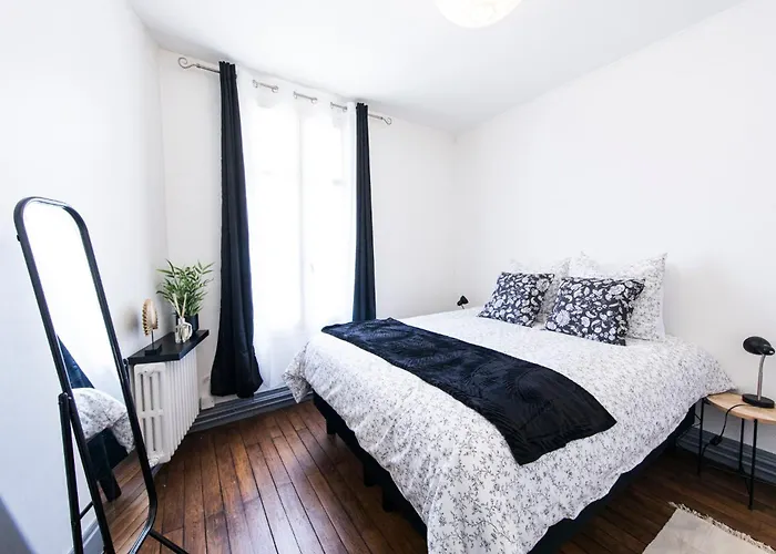 Confort Hyper Centre, Proche Gare Avec Balcon Apartament Tours